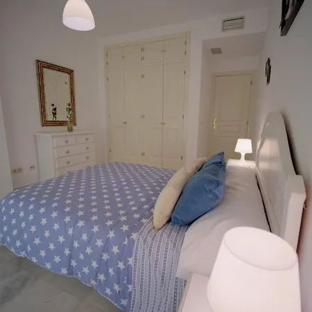 Sea Village Real Apartment Estepona